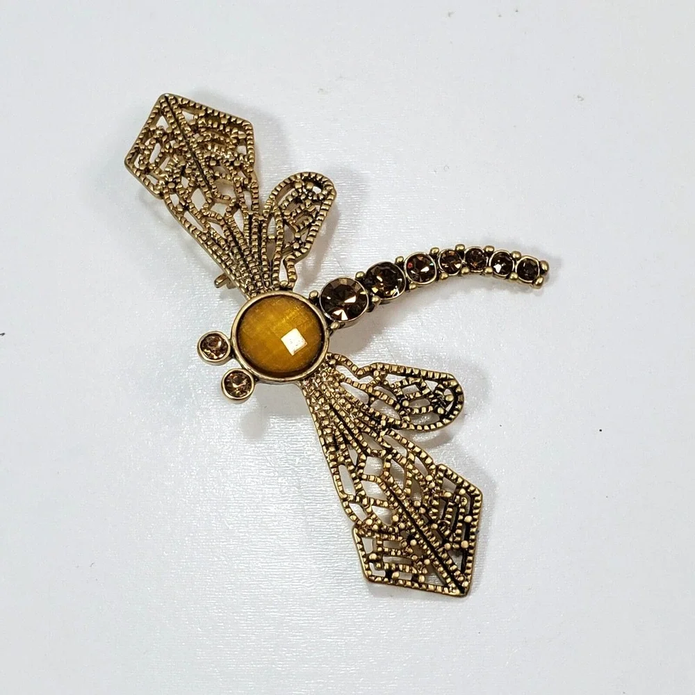 Gold Tone Filigree Metal Amber Color Faceted Rhinestones Dragonfly Brooch Pin